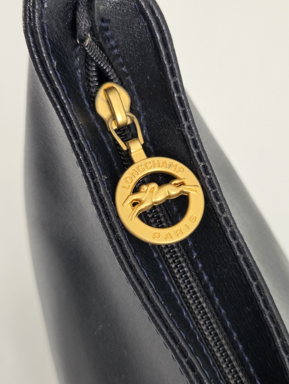VINTAGE LONGCHAMP ROSEAU DARK BLUE LEATHER SHOULDER BAG - Picture 4 of 8